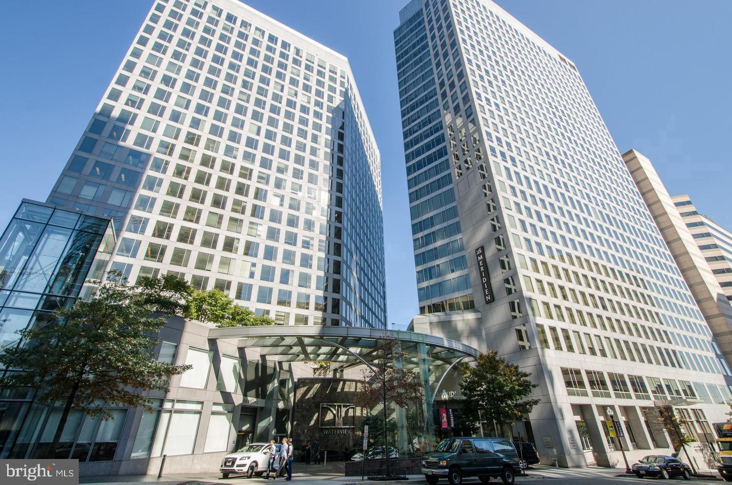 THE WATERVIEW - Residential Lease