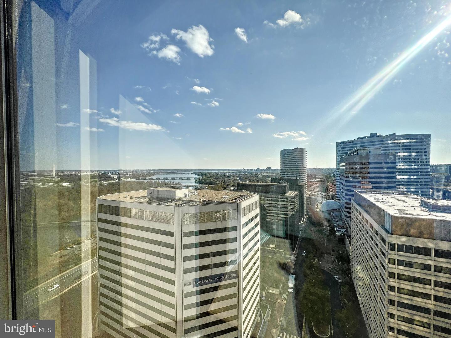 THE WATERVIEW - Residential Lease