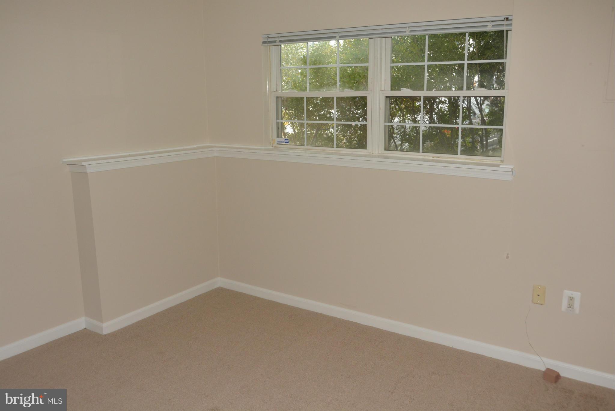 RIDGE COMMONS - Residential