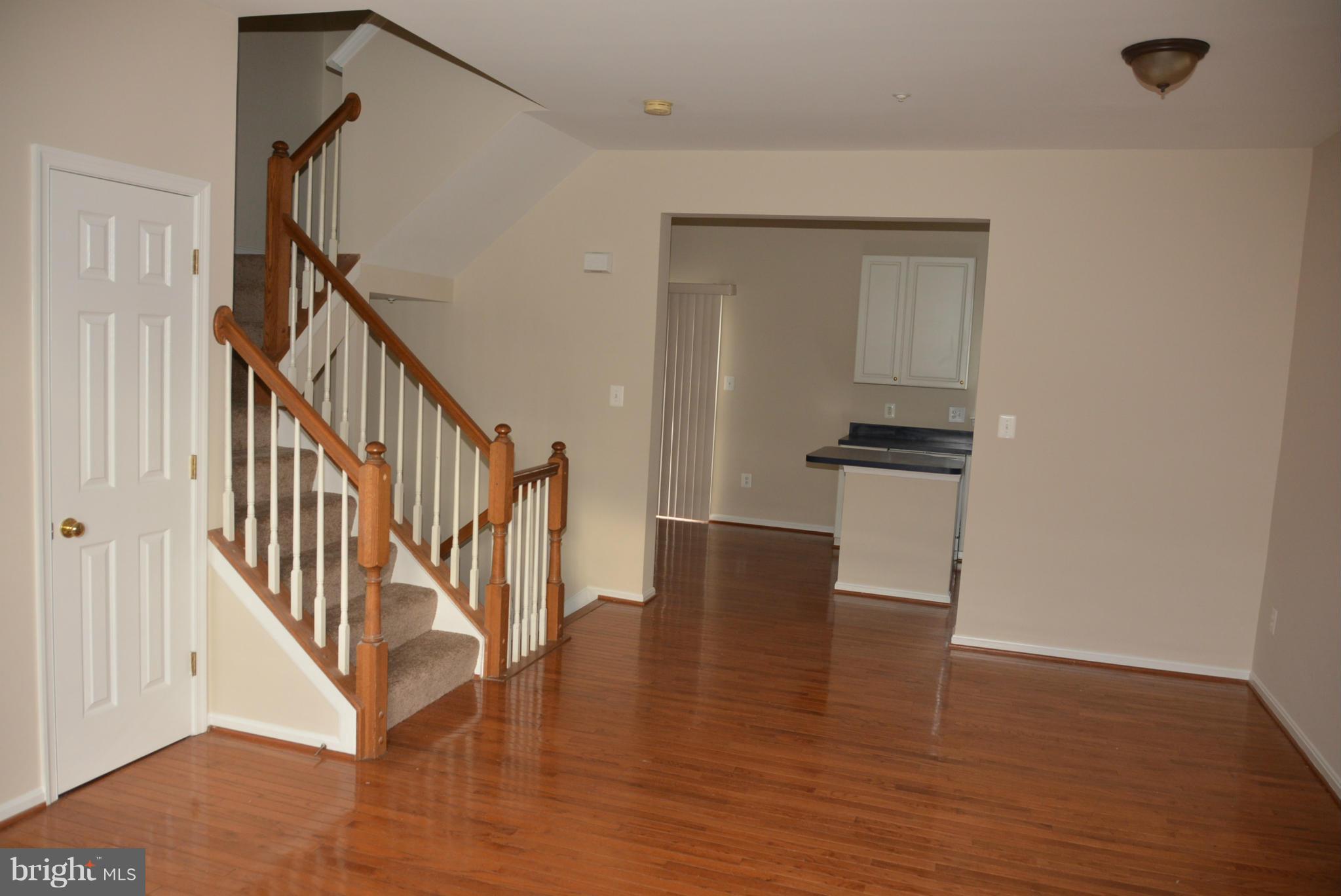 RIDGE COMMONS - Residential