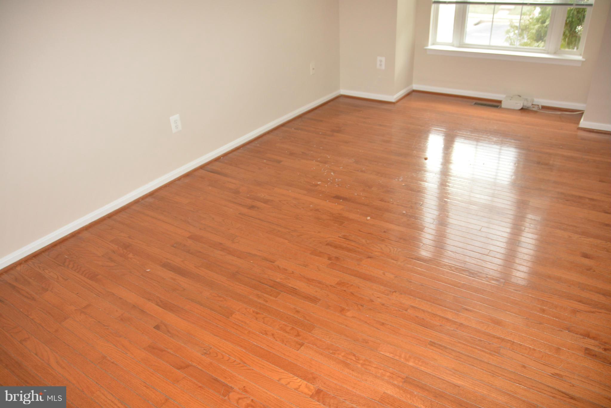 RIDGE COMMONS - Residential