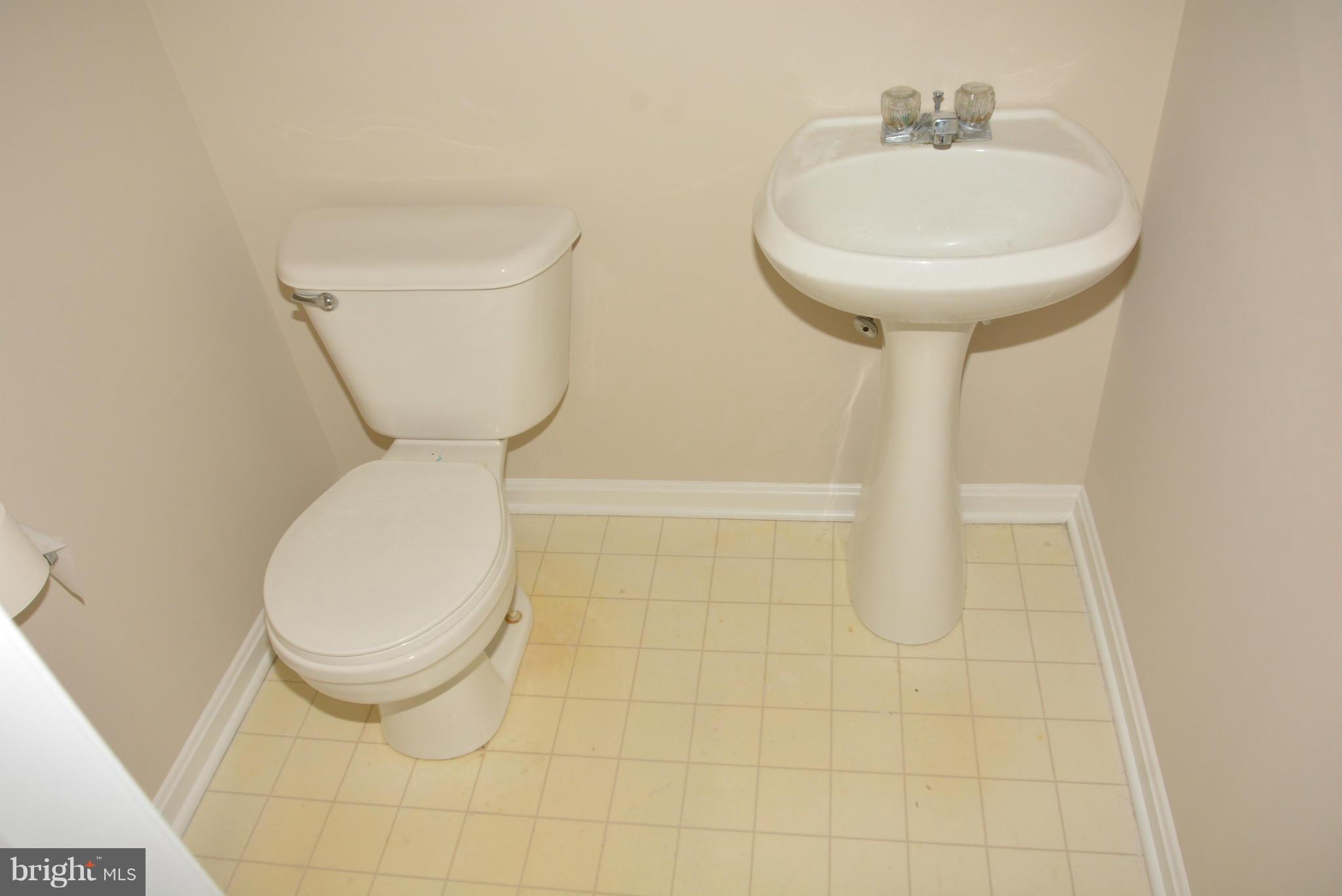 RIDGE COMMONS - Residential