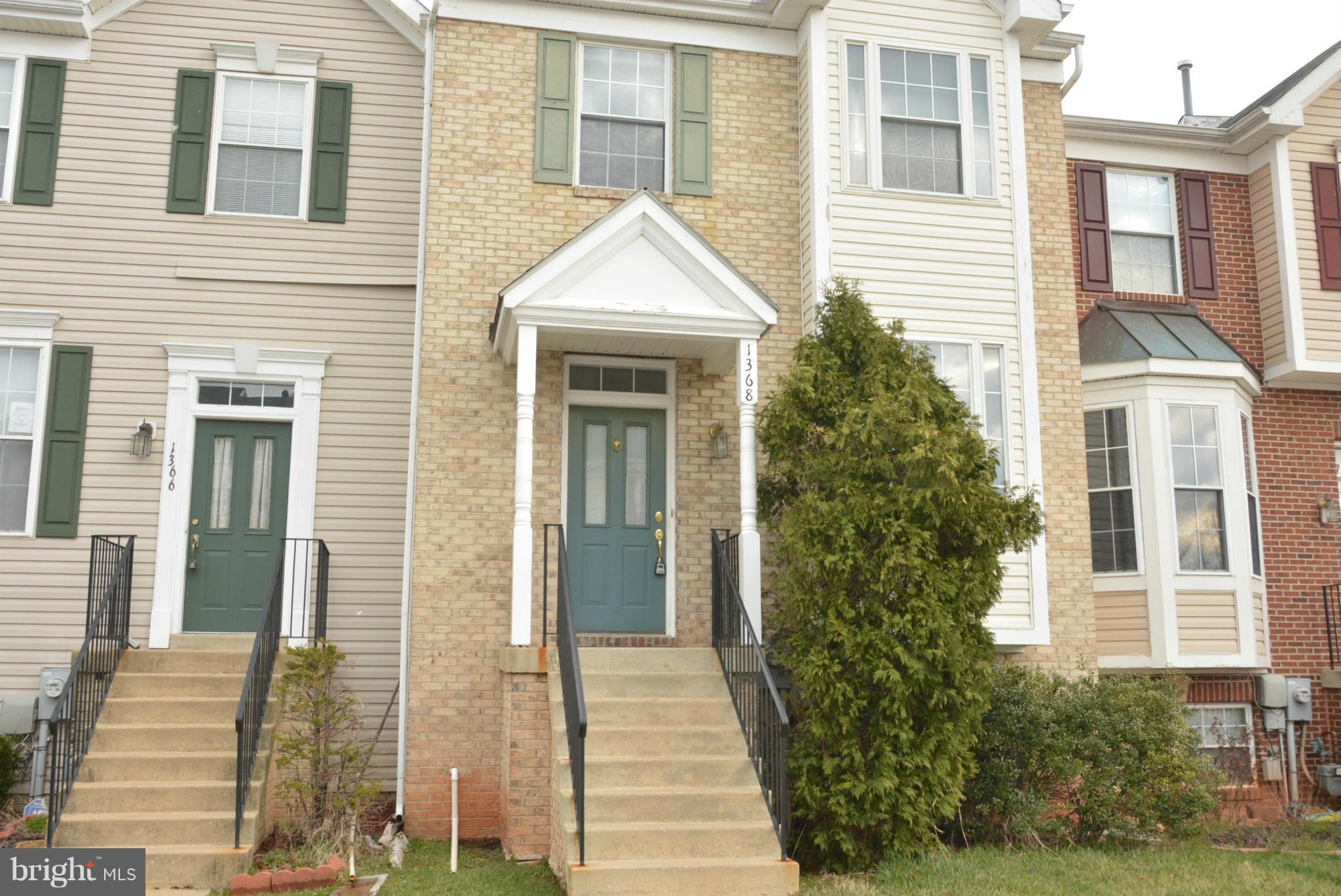 RIDGE COMMONS - Residential