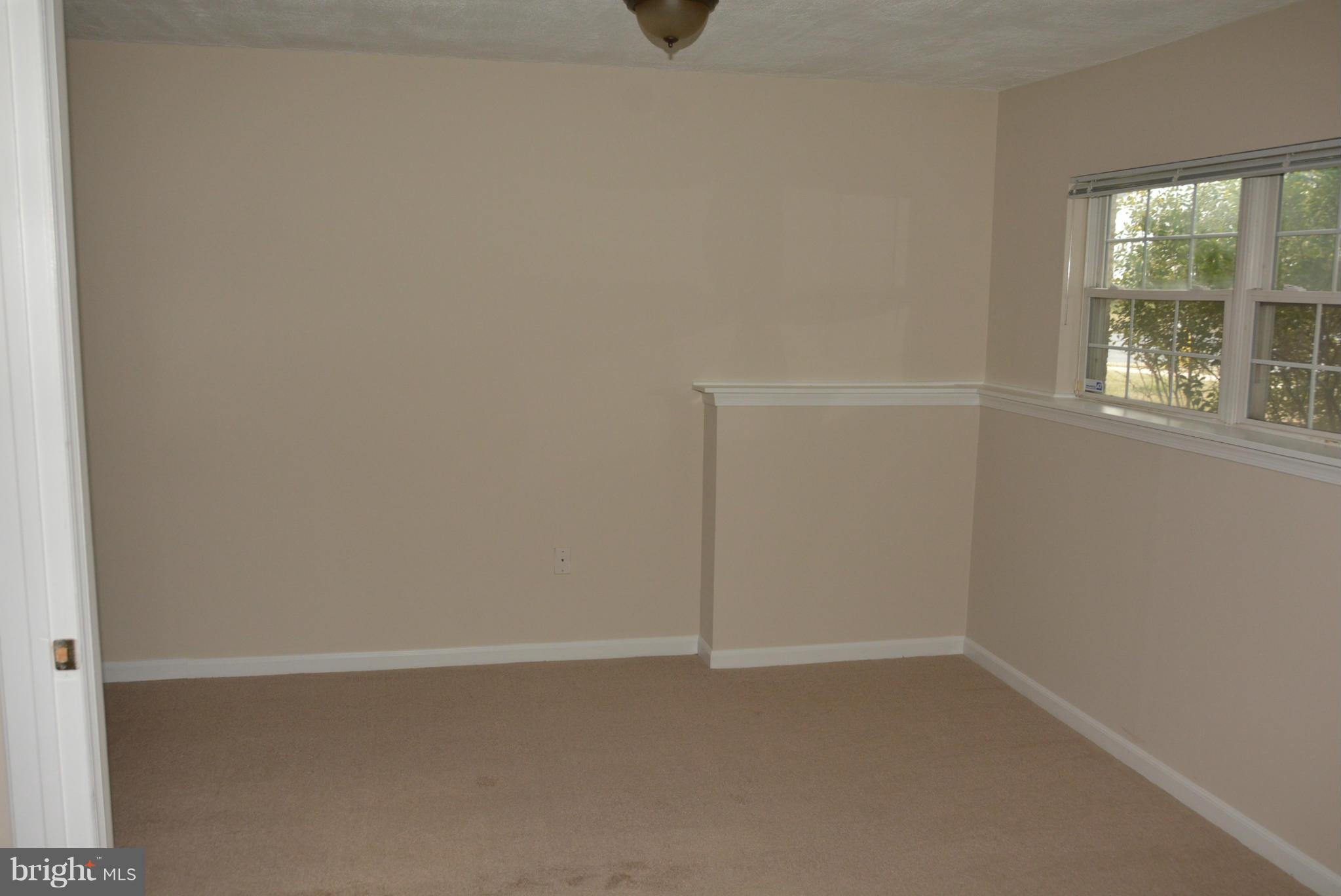 RIDGE COMMONS - Residential