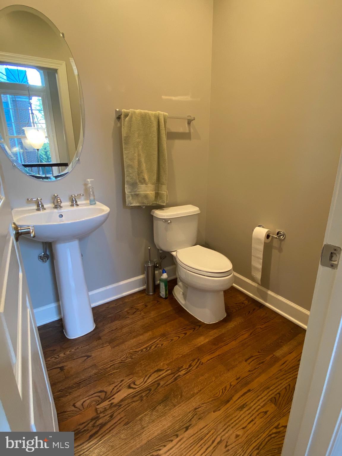 FAIR OAKS - Residential Lease