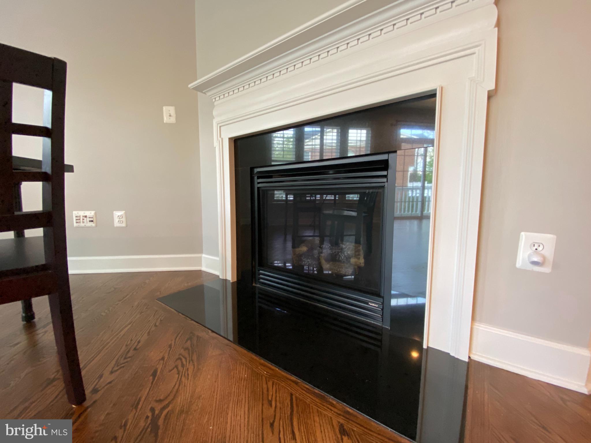 FAIR OAKS - Residential Lease