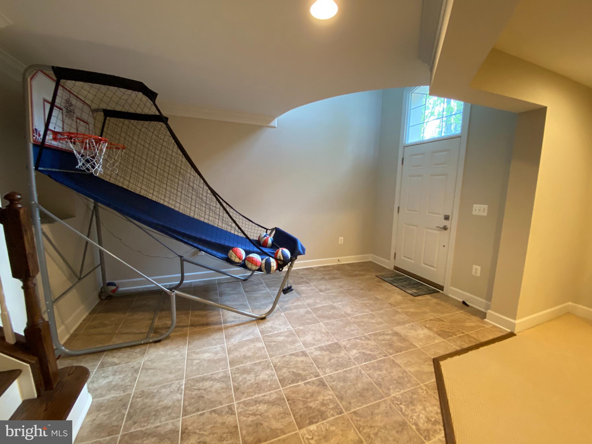 FAIR OAKS - Residential Lease