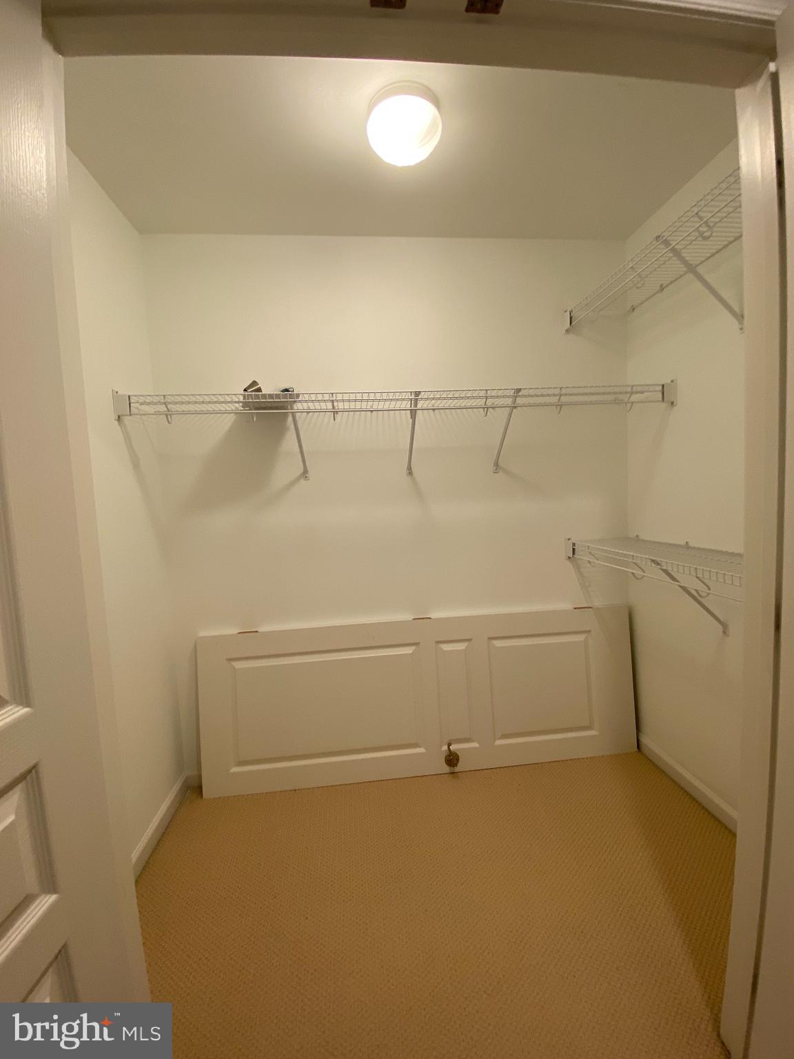 FAIR OAKS - Residential Lease