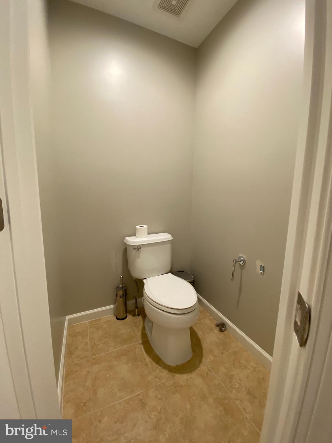 FAIR OAKS - Residential Lease