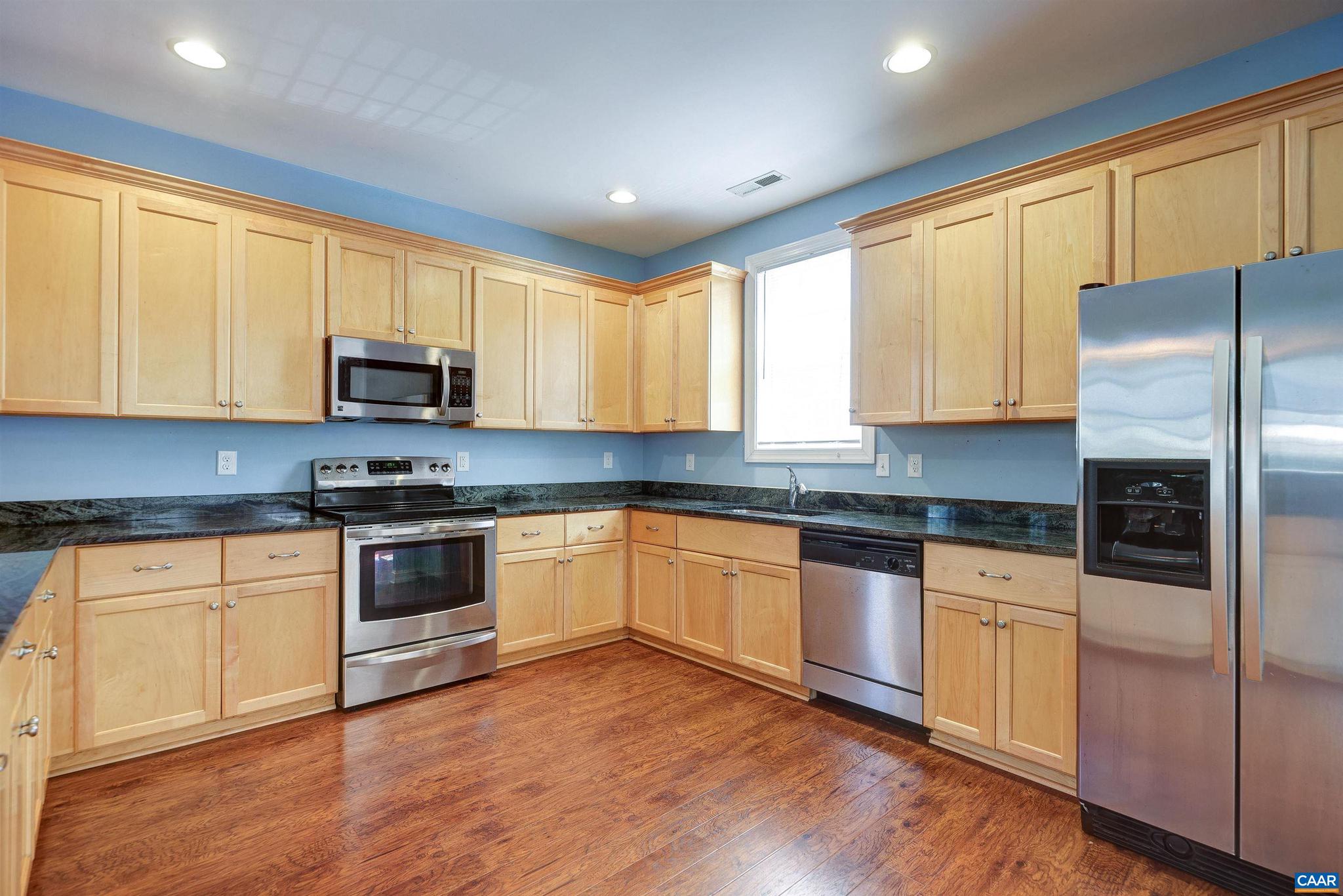 COUNTRY GREEN COTTAGES - Residential