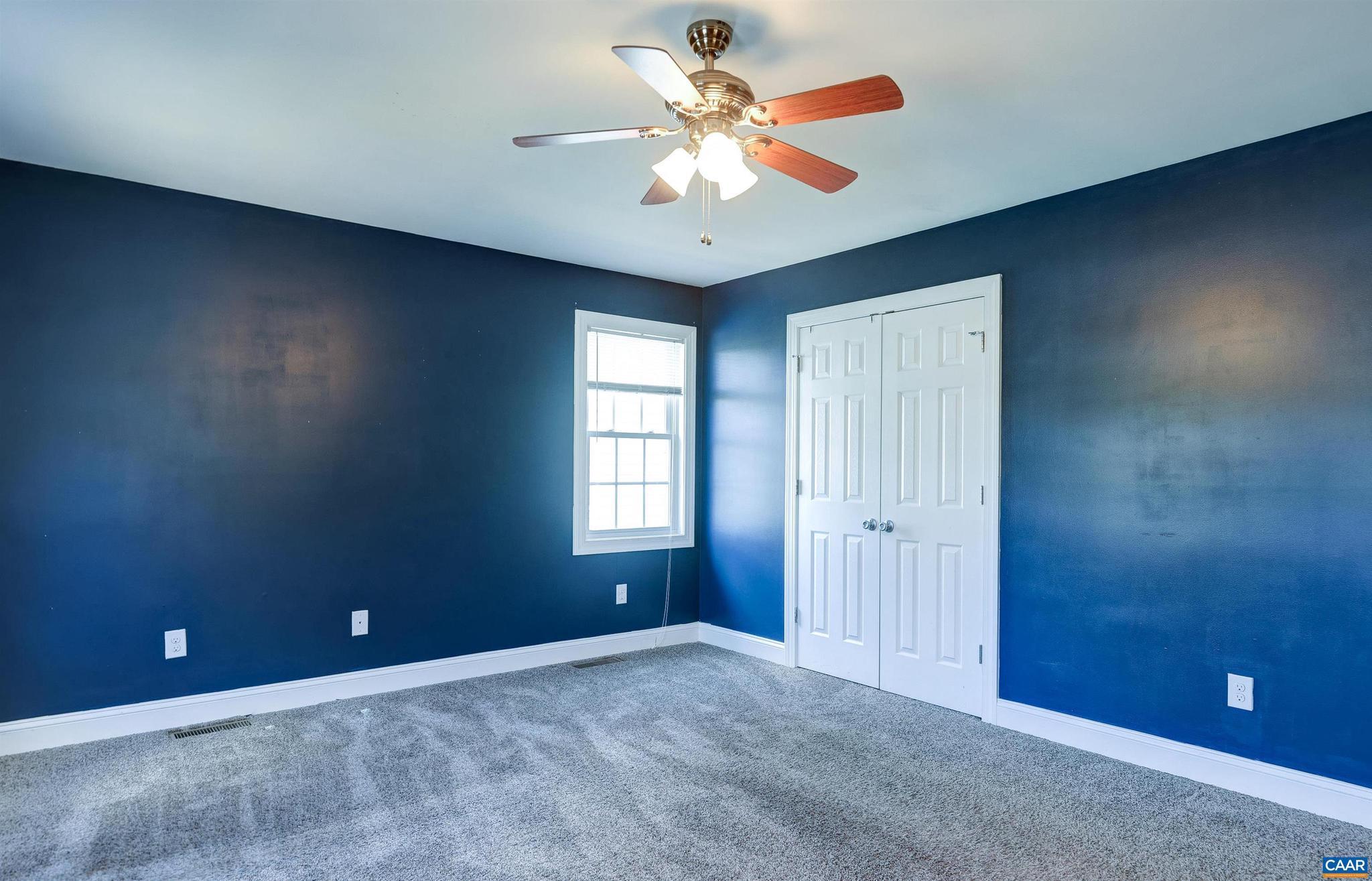 COUNTRY GREEN COTTAGES - Residential