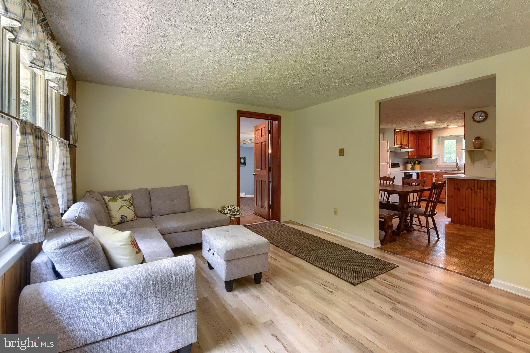 433 PLAINVIEW ROAD