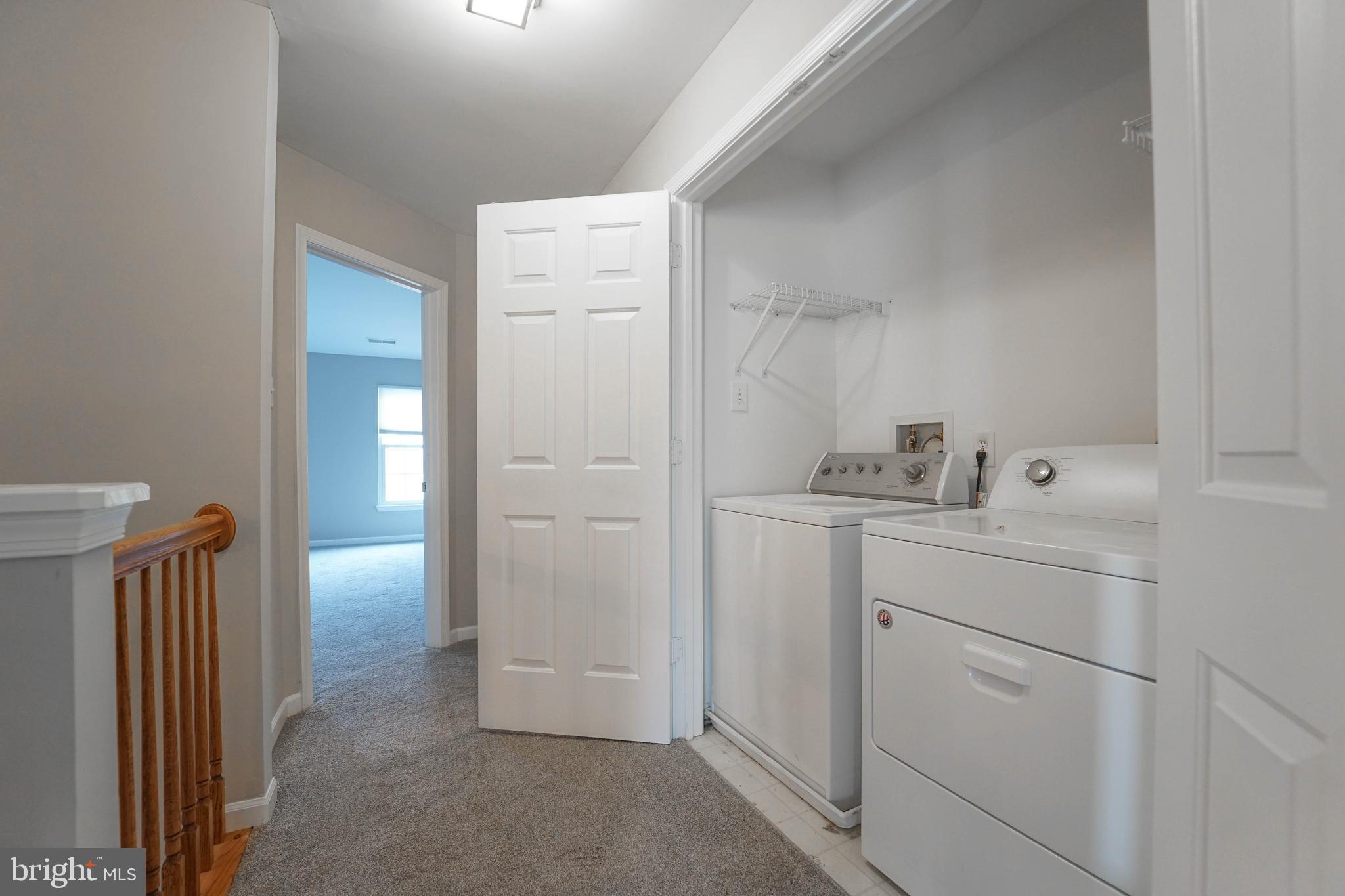 COLLEGE HILLS - Residential