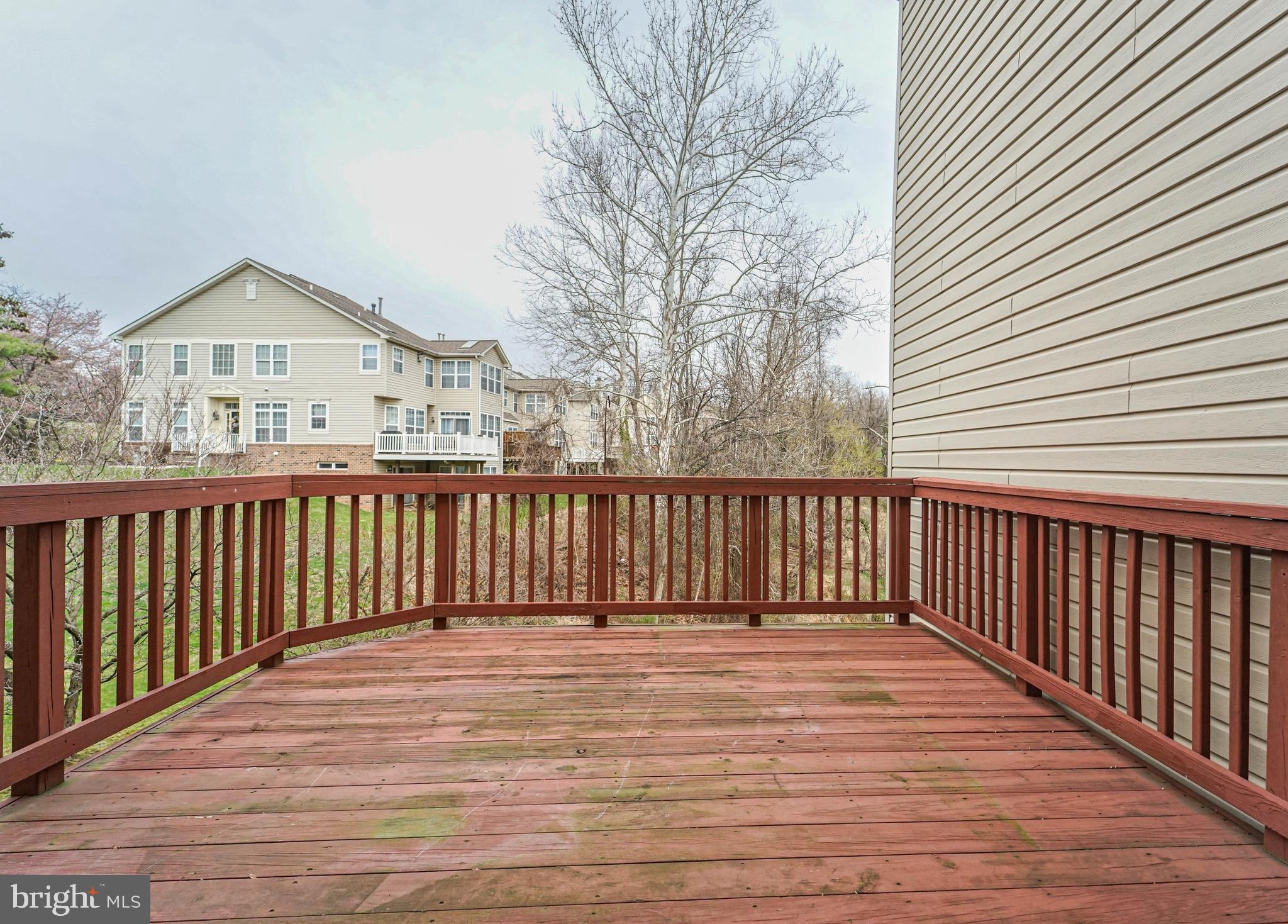 COLLEGE HILLS - Residential