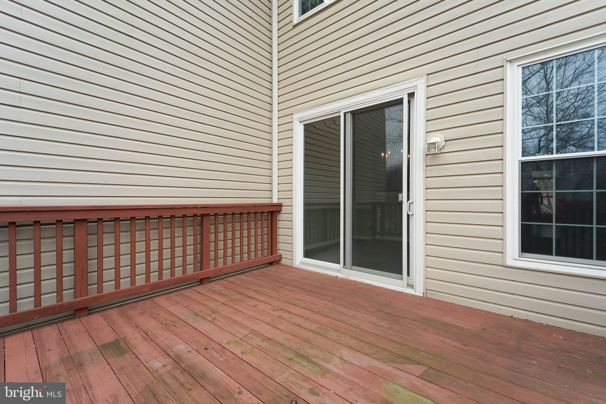 COLLEGE HILLS - Residential