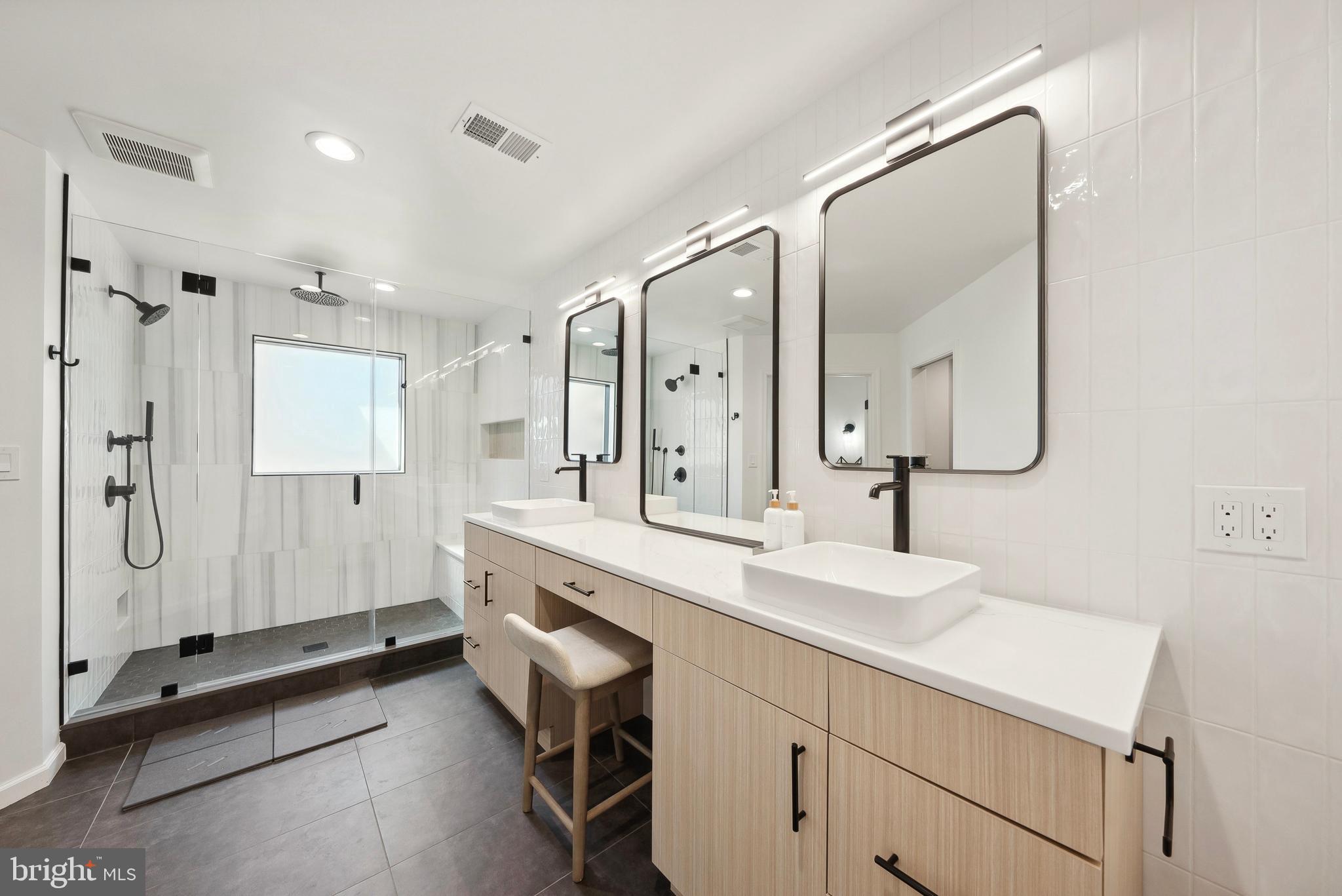 COLVINS GLEN - Residential