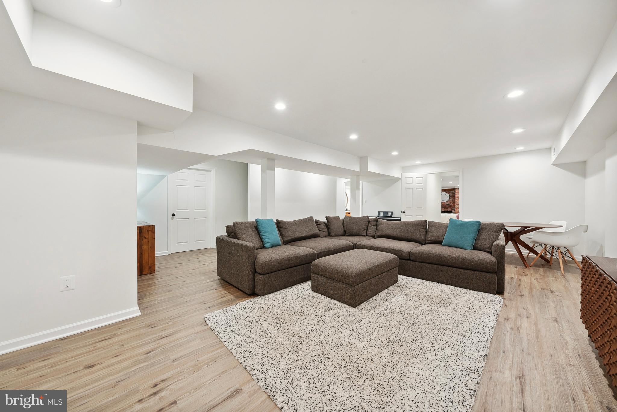 COLVINS GLEN - Residential