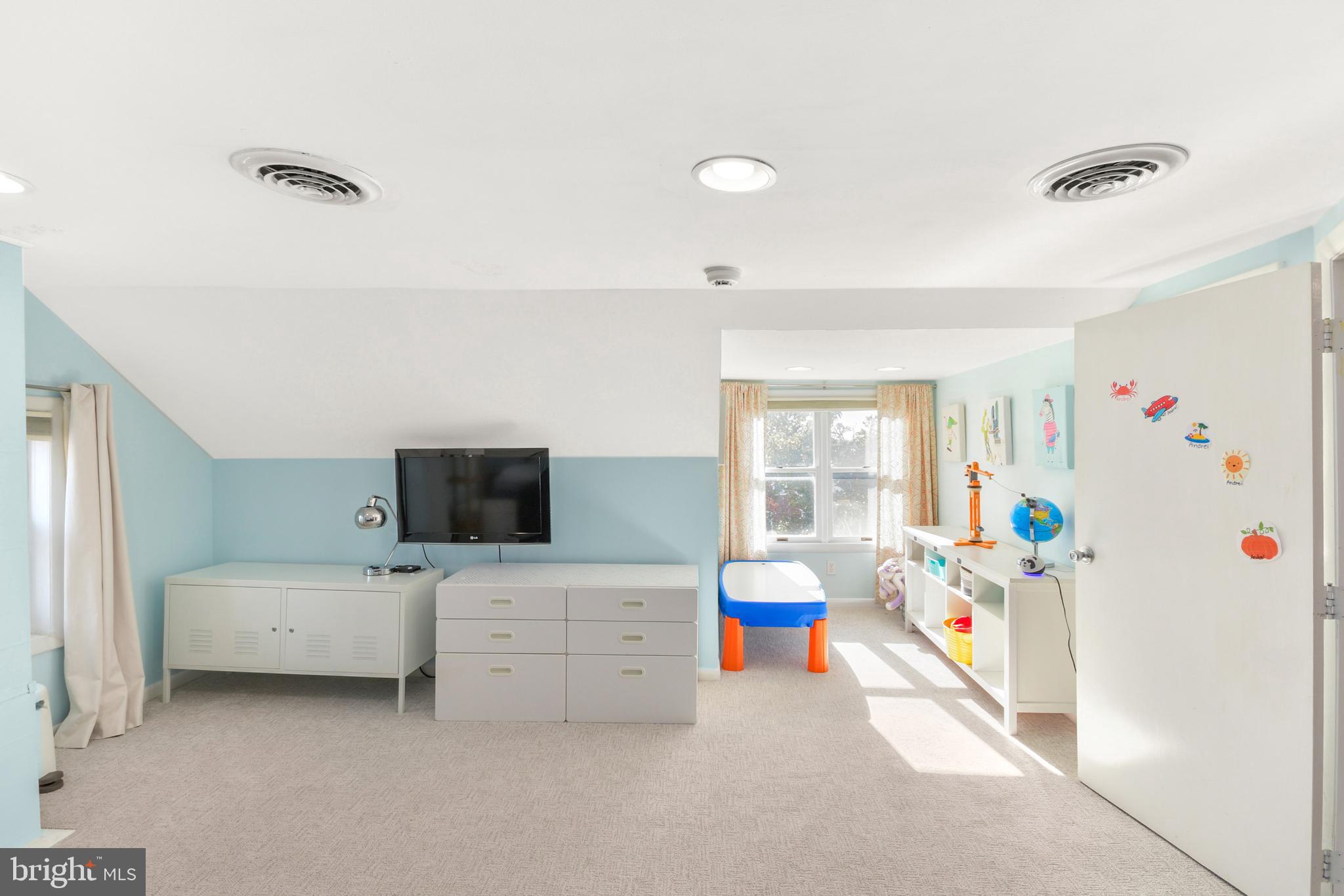 BAKER PARK - Residential