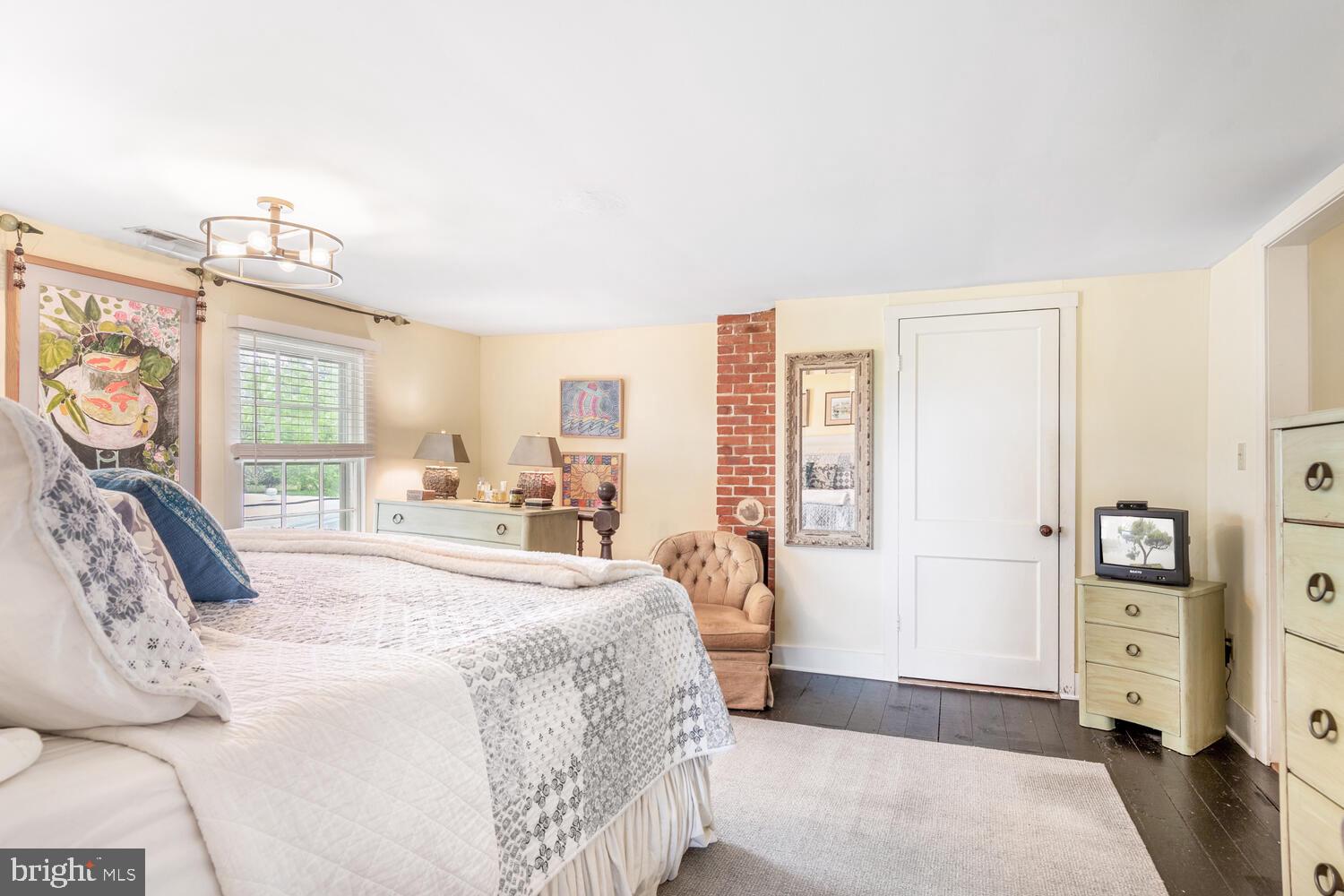 TILGHMAN - Residential