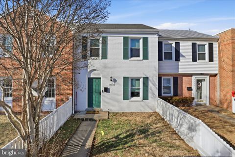 Photo of 9234 Byrd Drive, MANASSAS, VA 20110 (MLS # VAMN2010824)