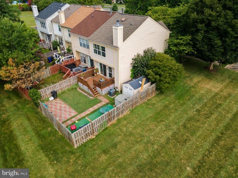 Photo of 528 Jared Square NE, LEESBURG, VA 20176 (MLS # VALO2137332)