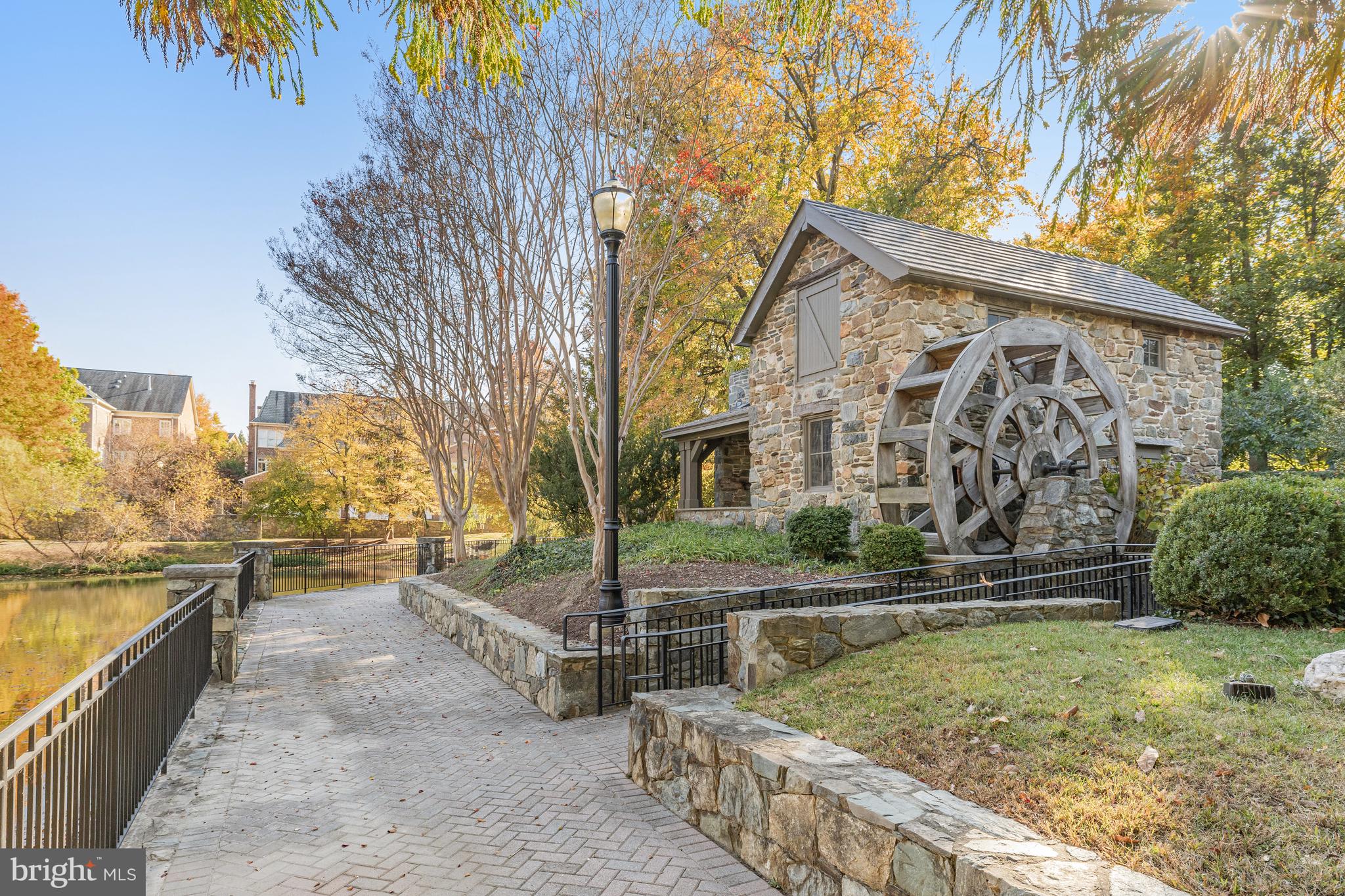 EVANS FARM - Residential