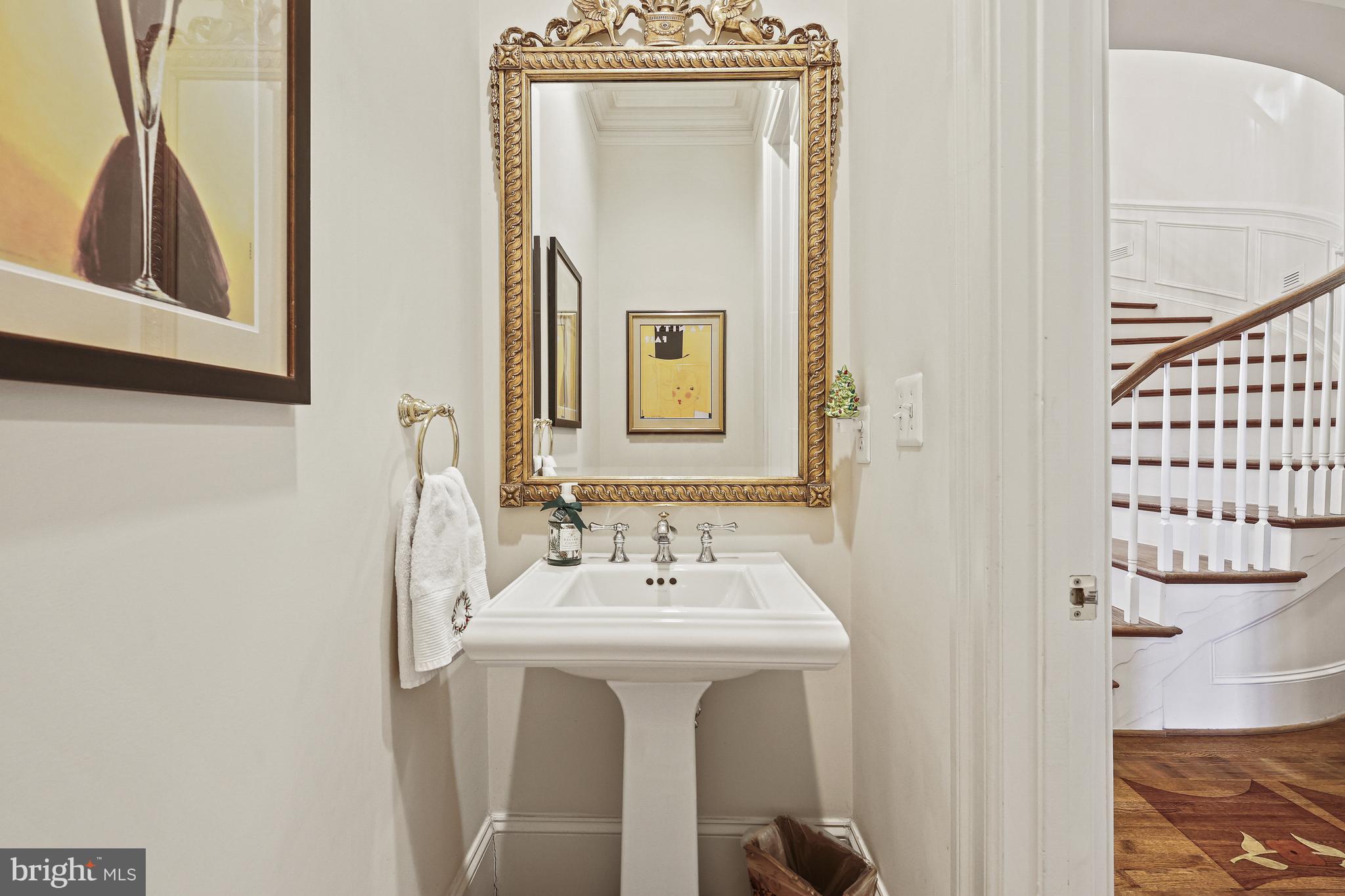 EVANS FARM - Residential