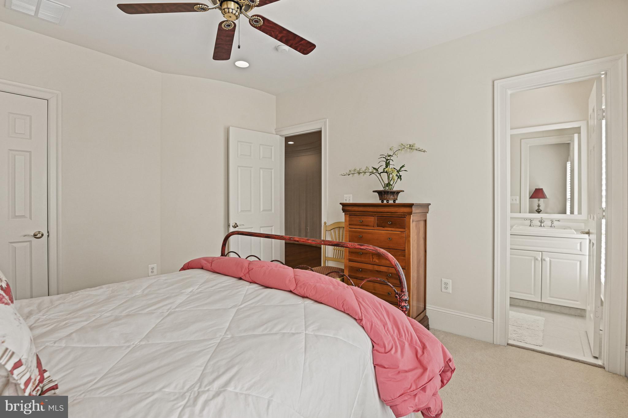 EVANS FARM - Residential