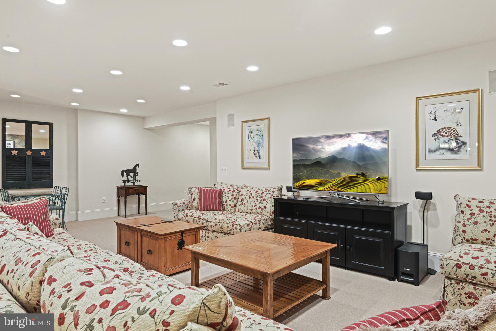 EVANS FARM - Residential