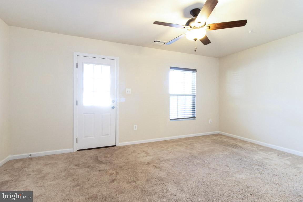 TANYARD SPRINGS TOWNHOMES - Residential