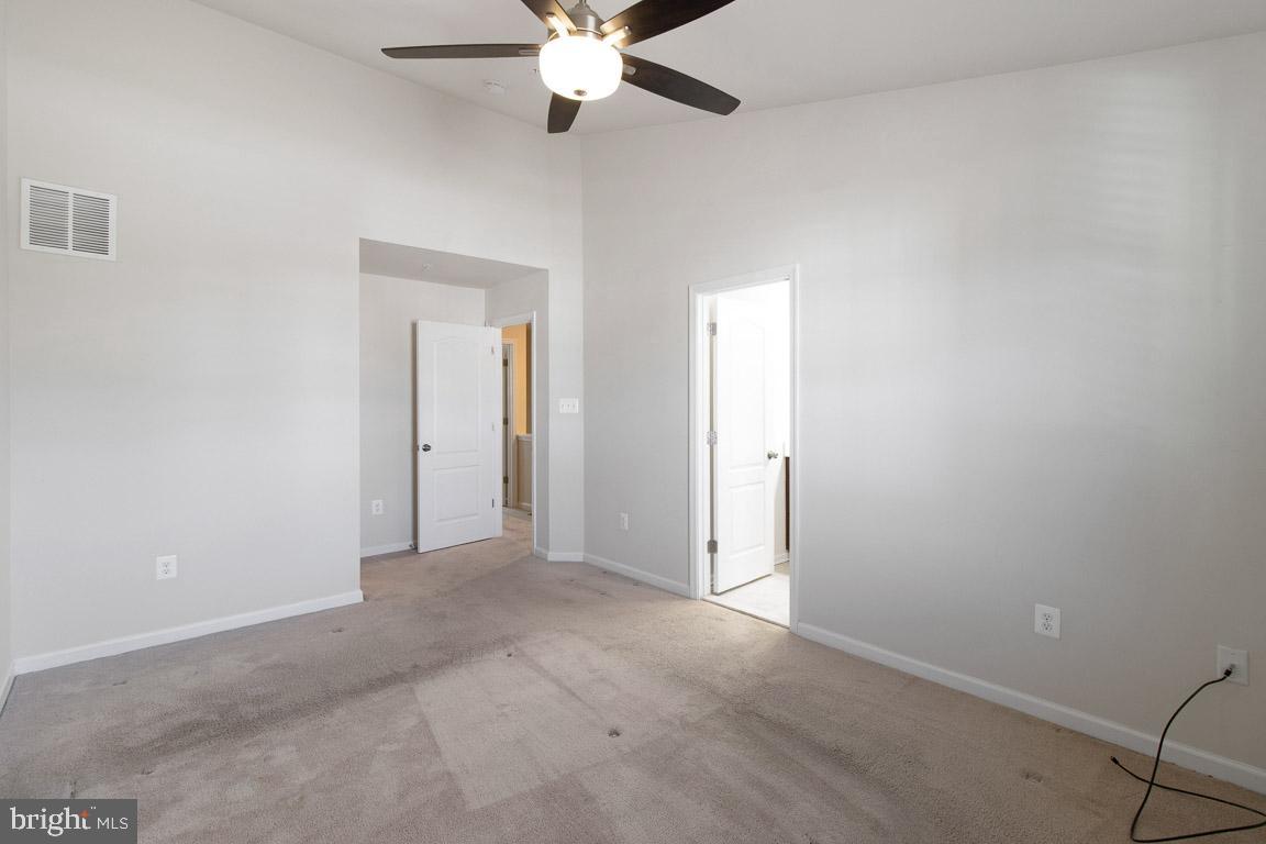 TANYARD SPRINGS TOWNHOMES - Residential