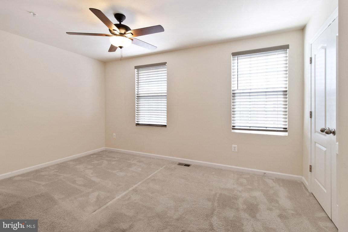 TANYARD SPRINGS TOWNHOMES - Residential