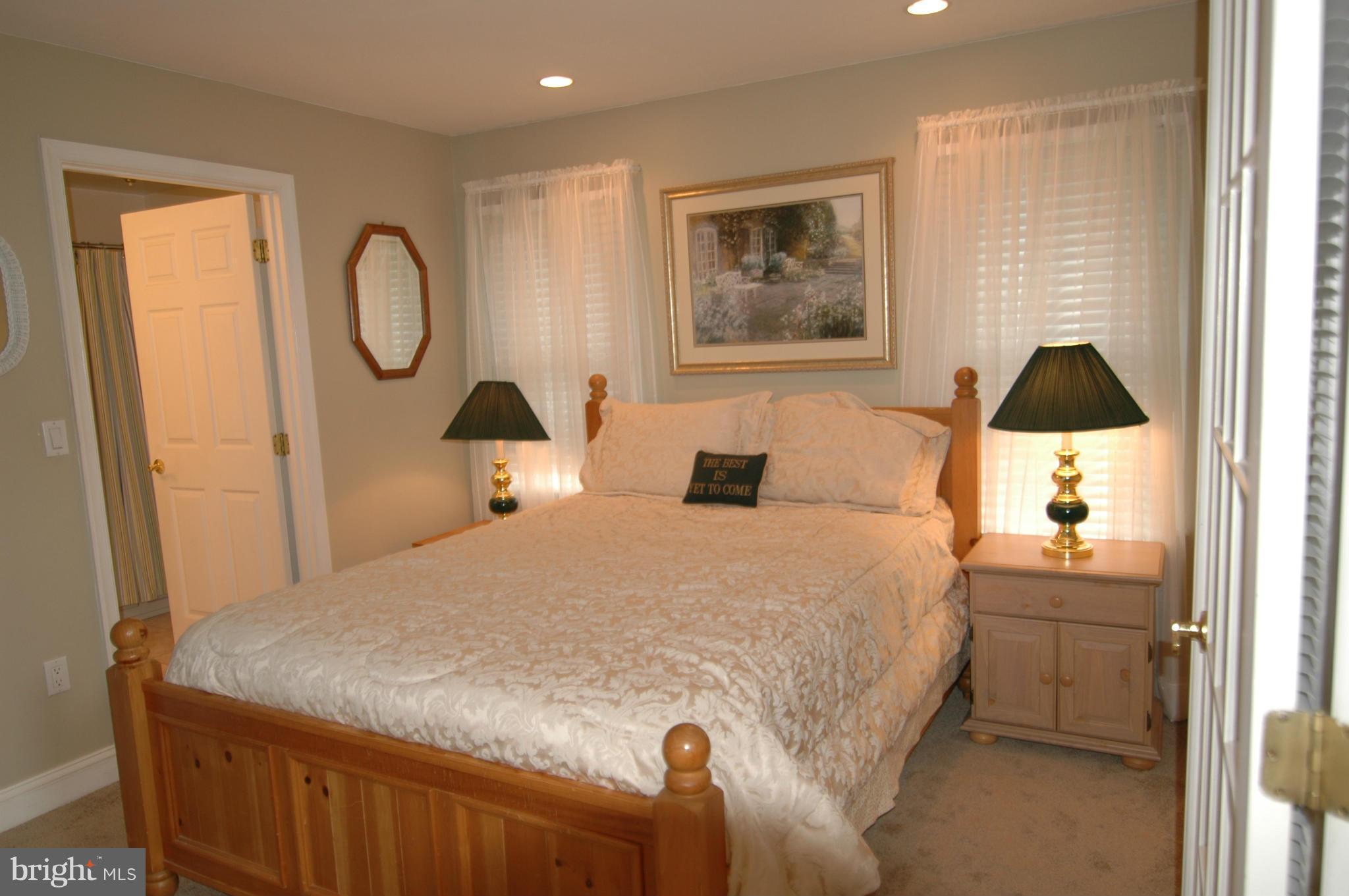 BAY RIDGE - Residential Lease