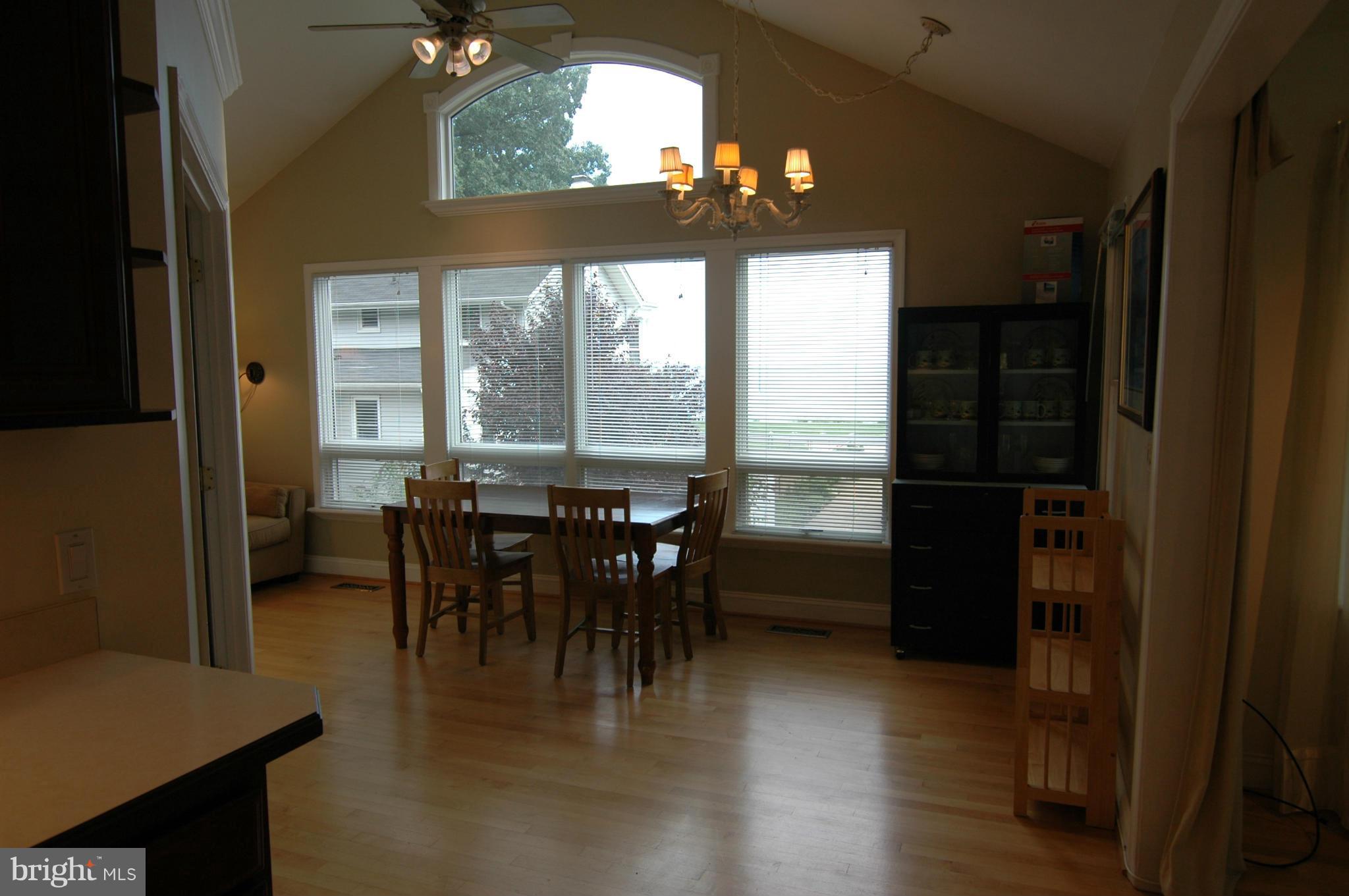 BAY RIDGE - Residential Lease