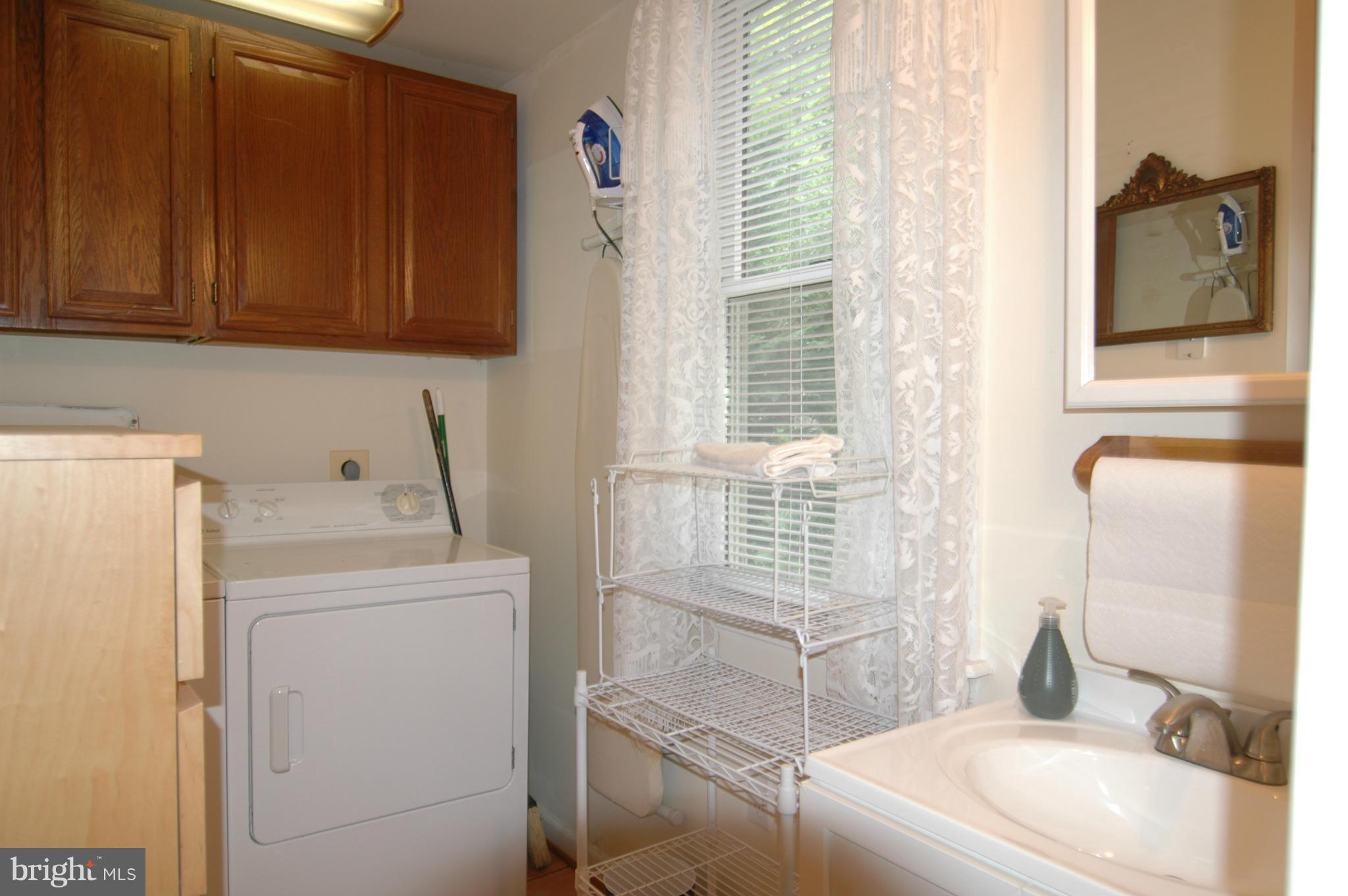 BAY RIDGE - Residential Lease