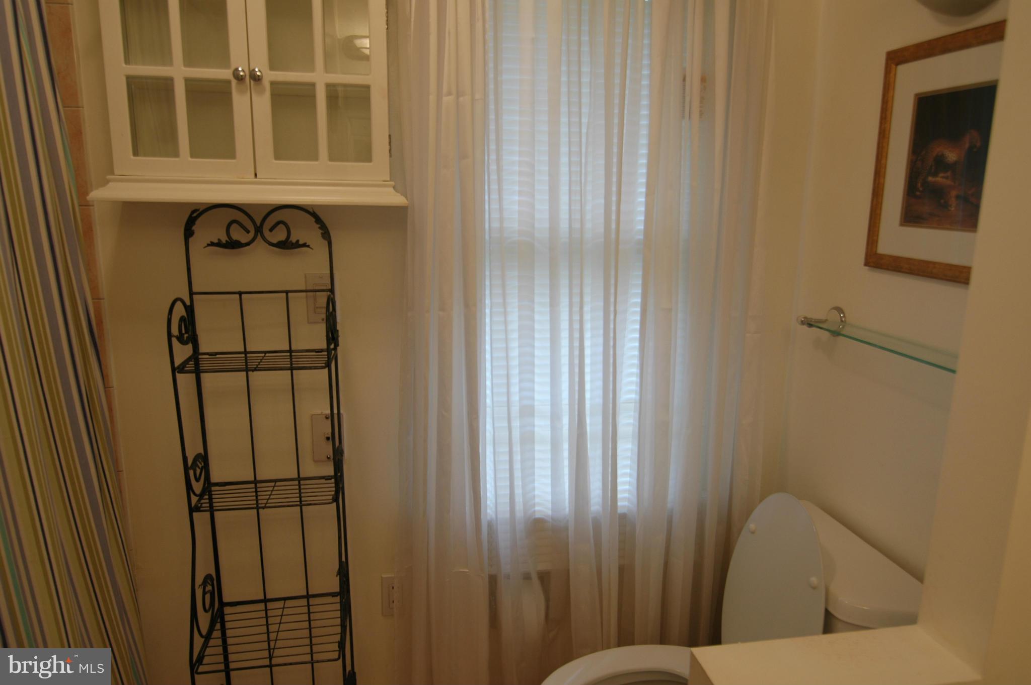 BAY RIDGE - Residential Lease