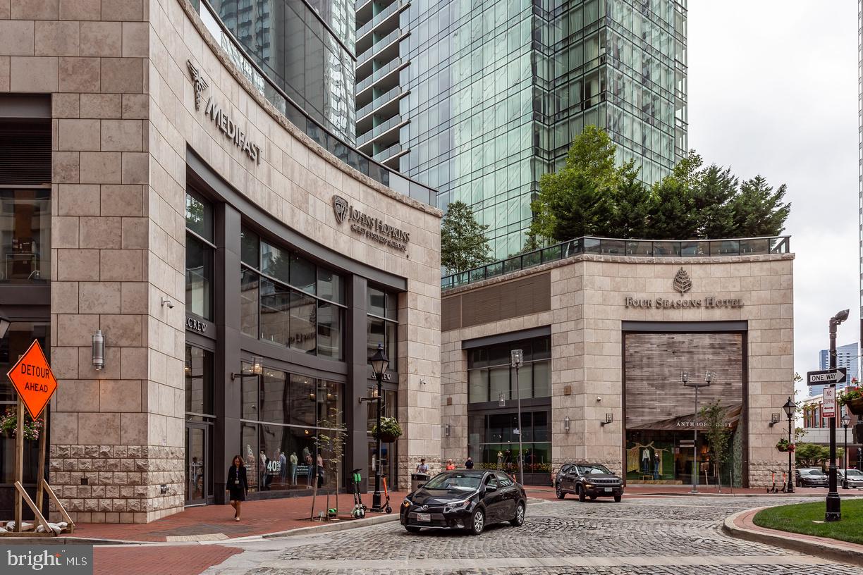 HARBOR EAST - Residential Lease