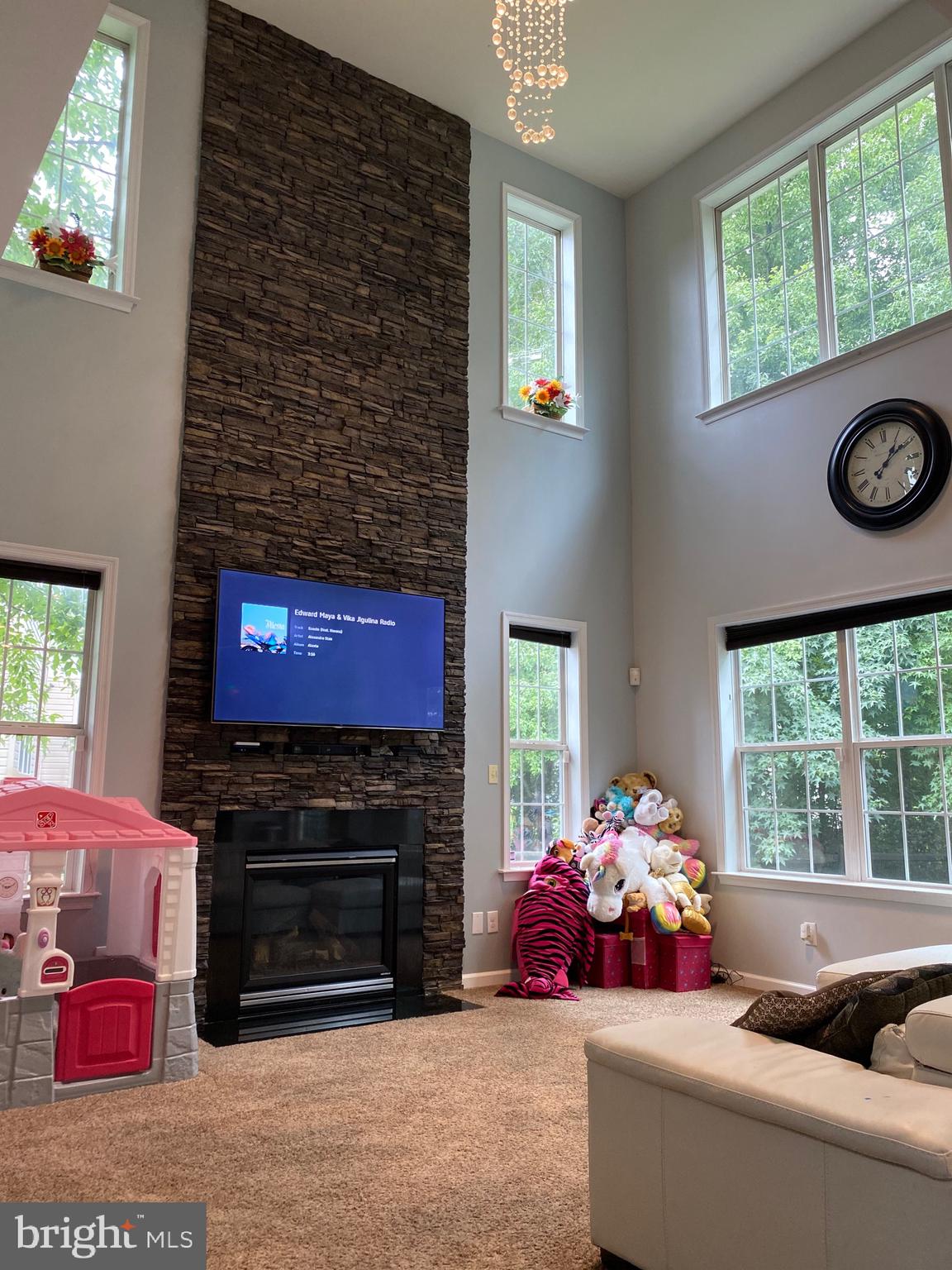 PATRIOTS GLEN - Residential