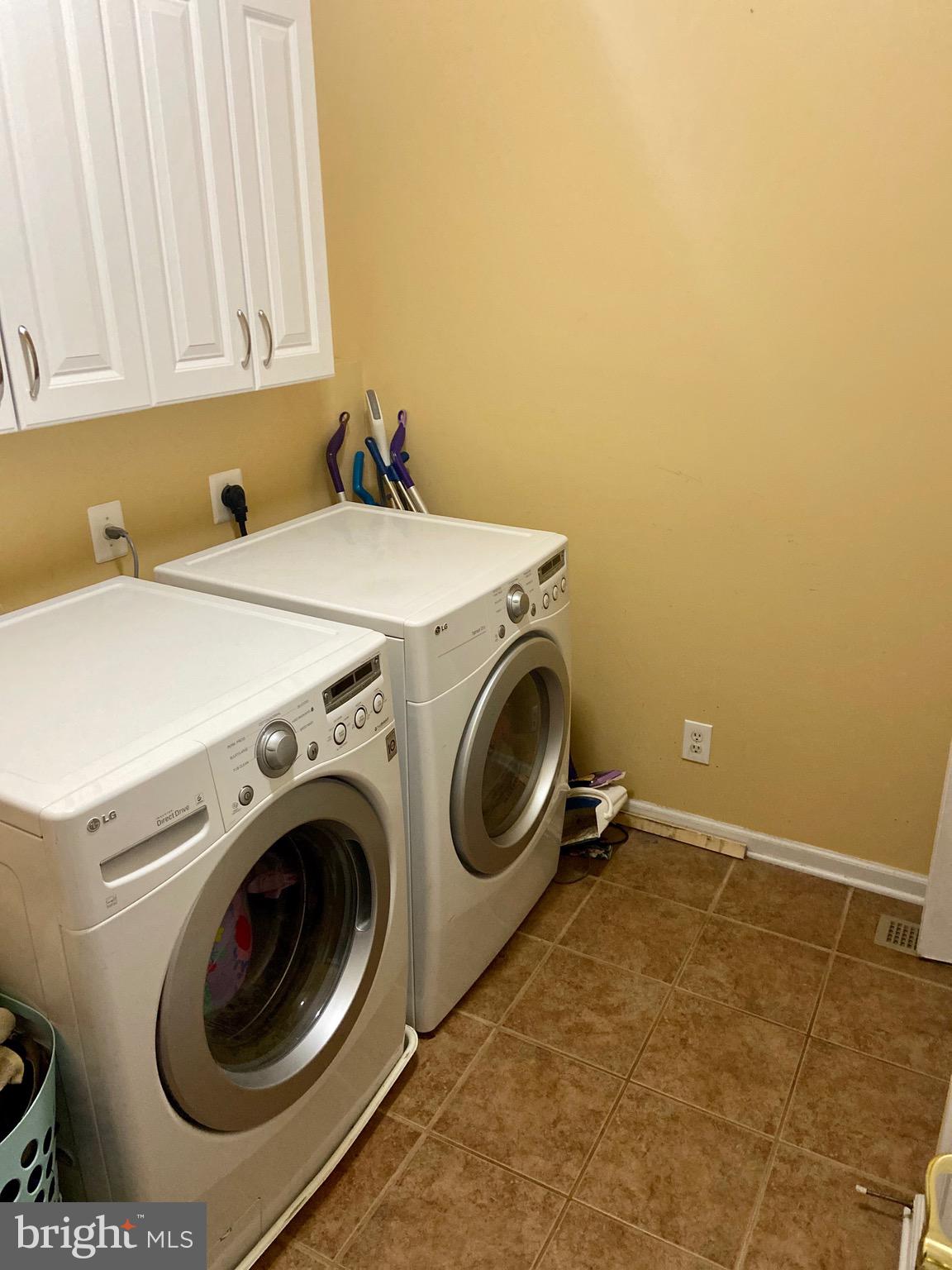 PATRIOTS GLEN - Residential