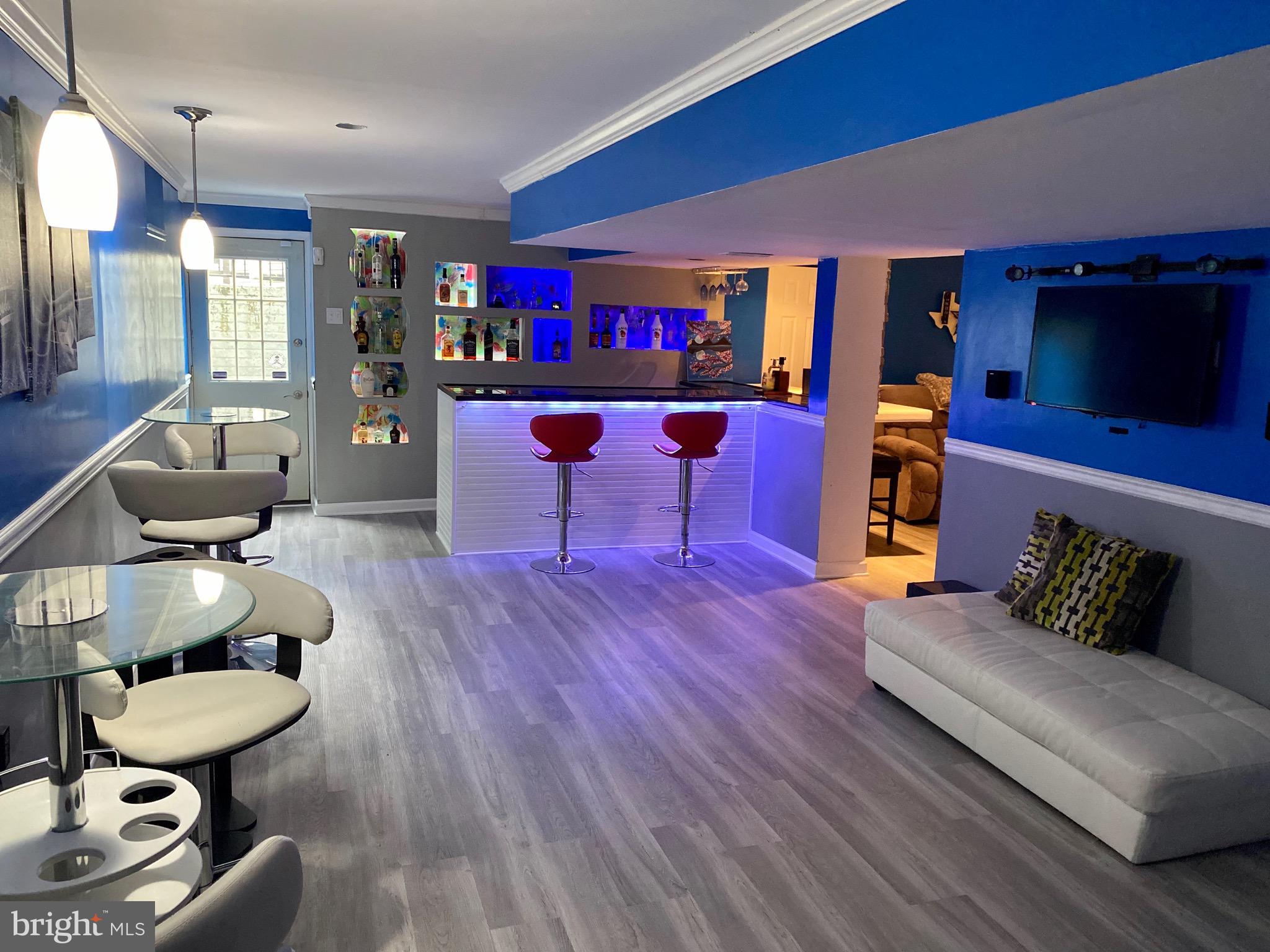 PATRIOTS GLEN - Residential