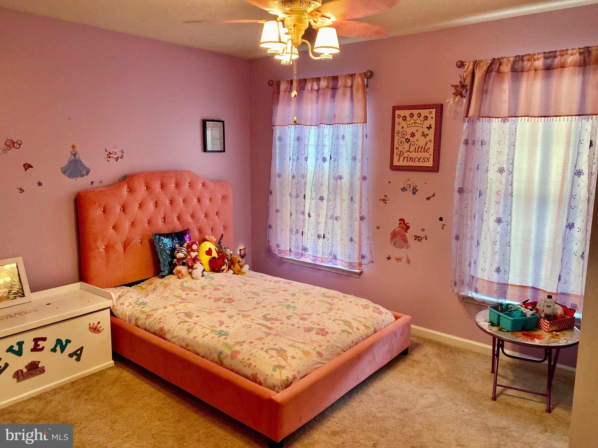 PATRIOTS GLEN - Residential