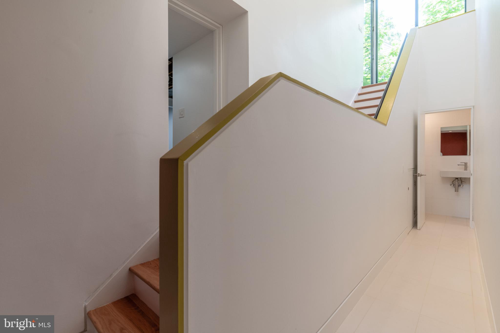 COLLEGE PARK - Residential