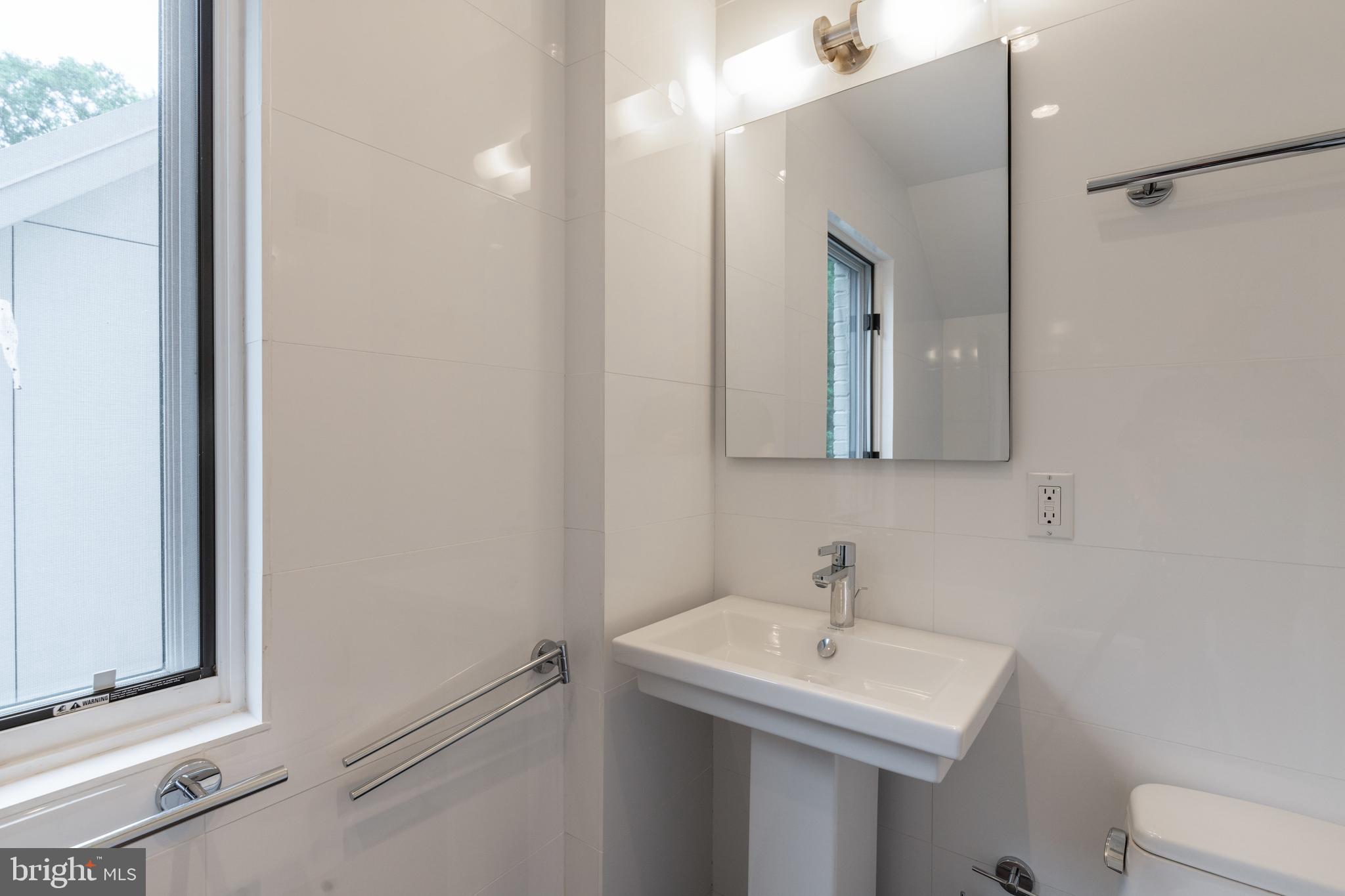 COLLEGE PARK - Residential