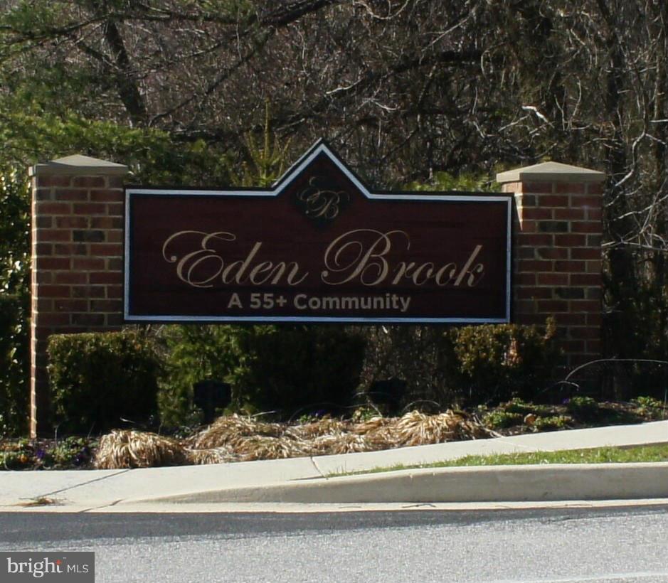 EDEN BROOK - Residential