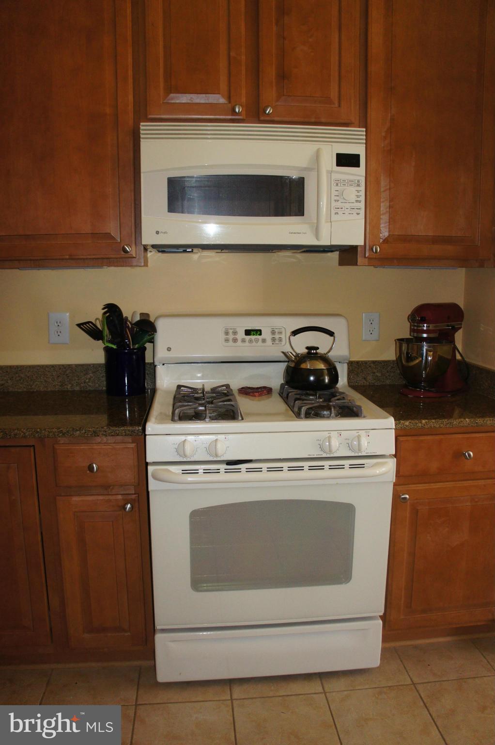 EDEN BROOK - Residential