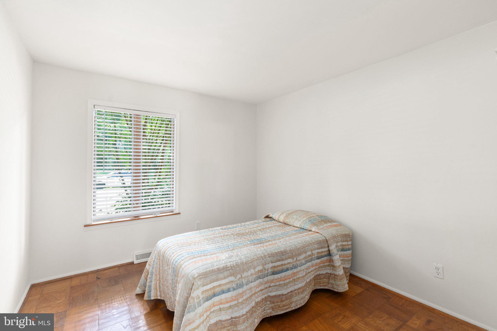 FOSTER BRANCH - Residential