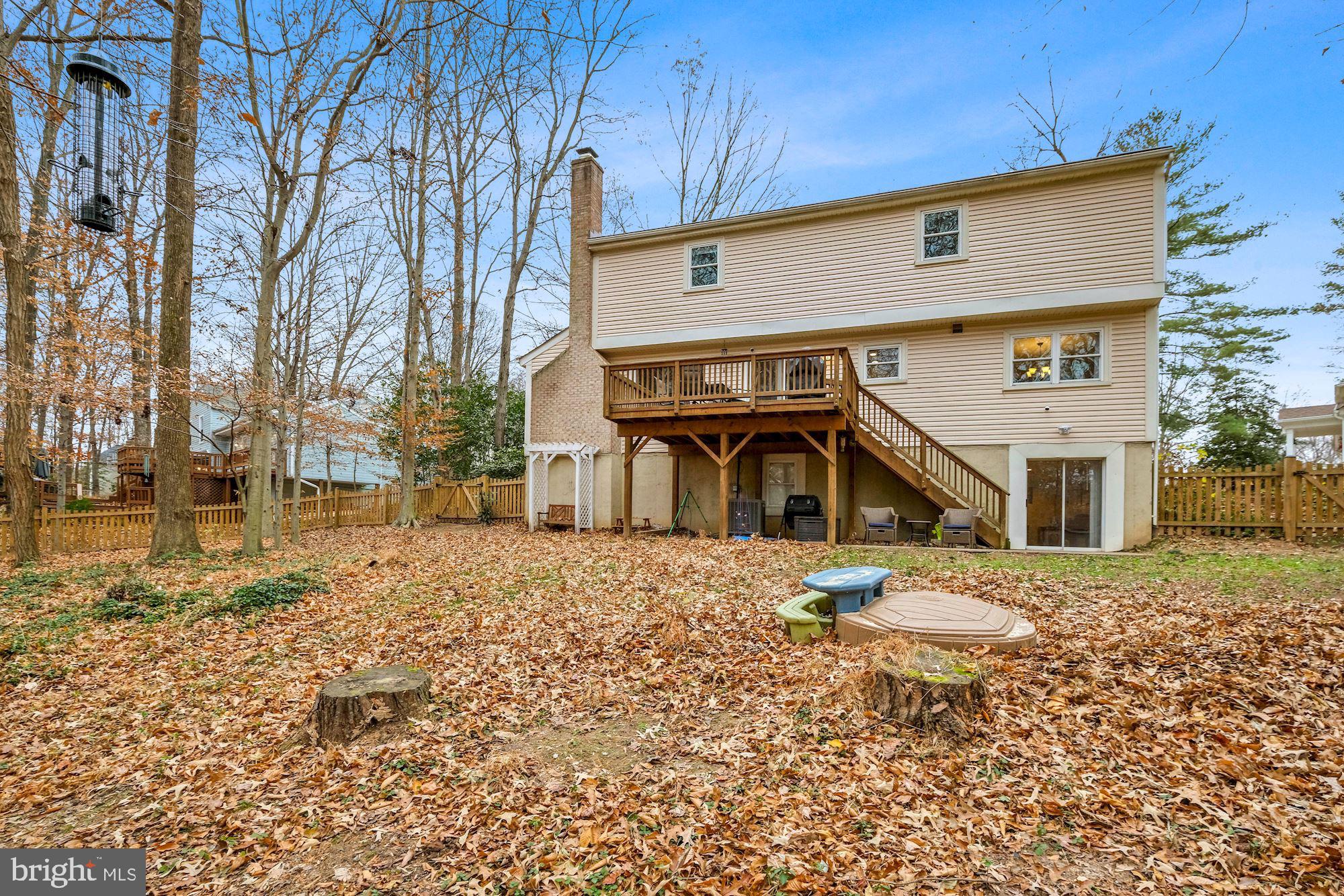 LAKEWOOD HILLS - Residential