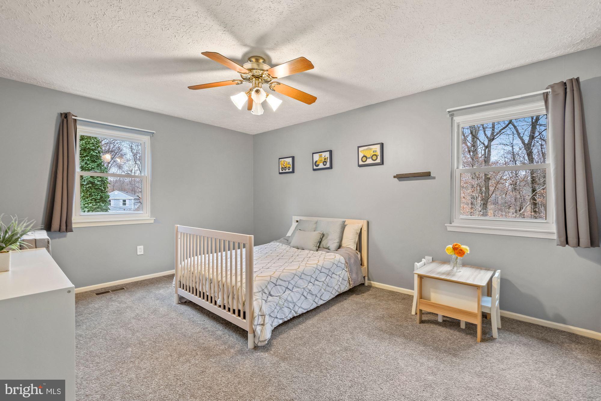 LAKEWOOD HILLS - Residential