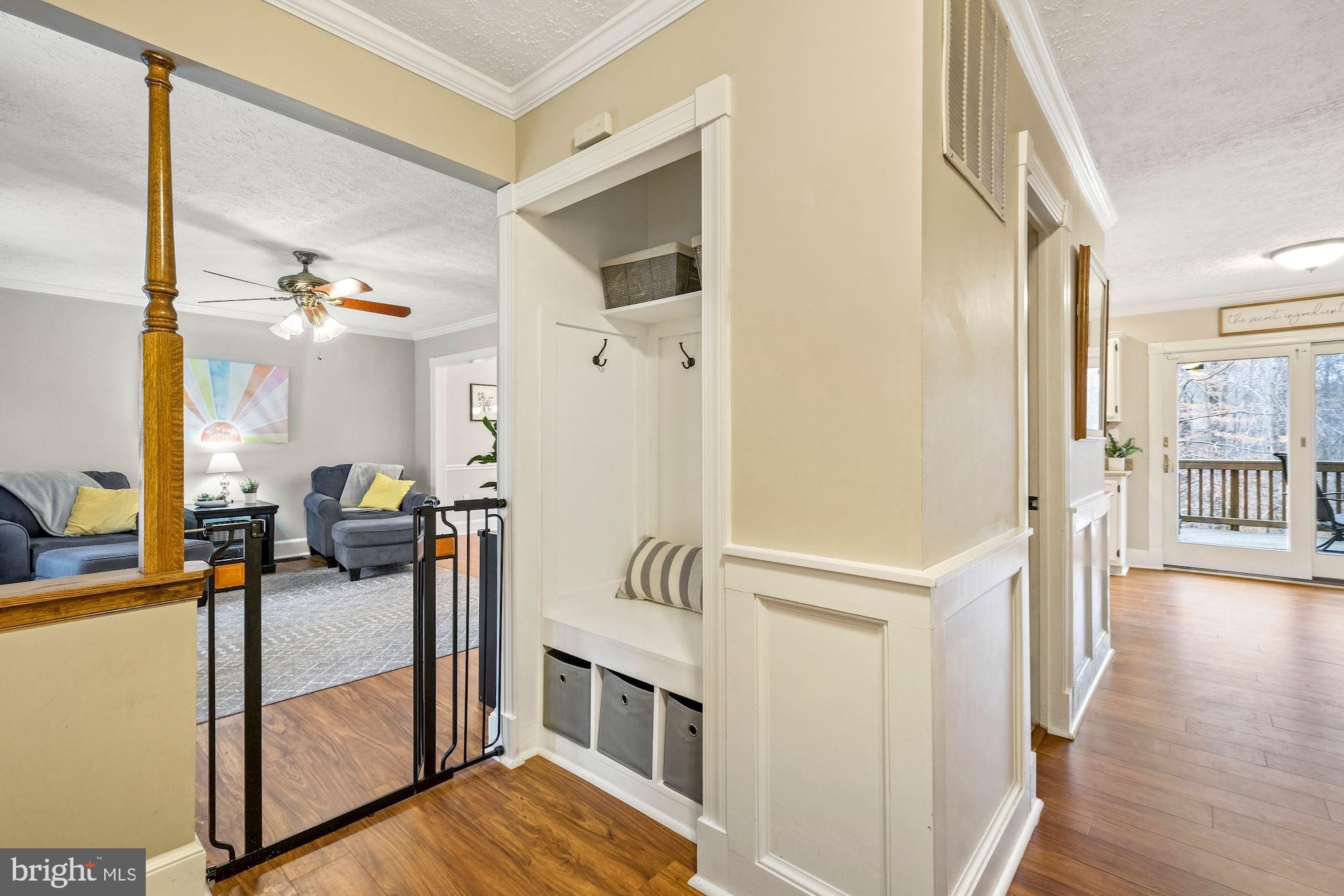 LAKEWOOD HILLS - Residential