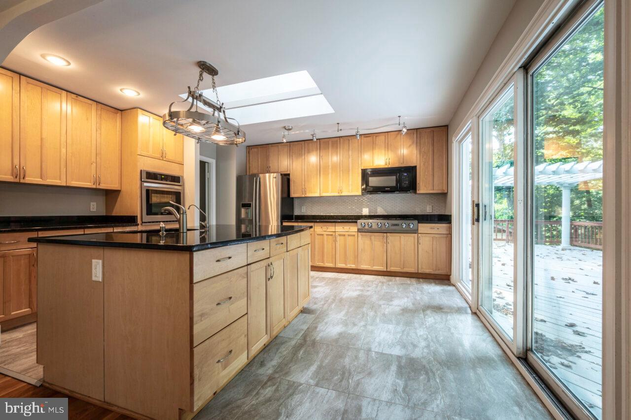 WAKEFIELD CHAPEL ESTATES - Residential Lease